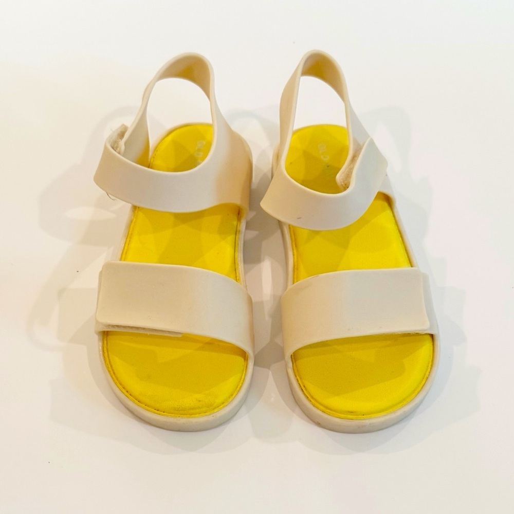 Old Navy Sandals